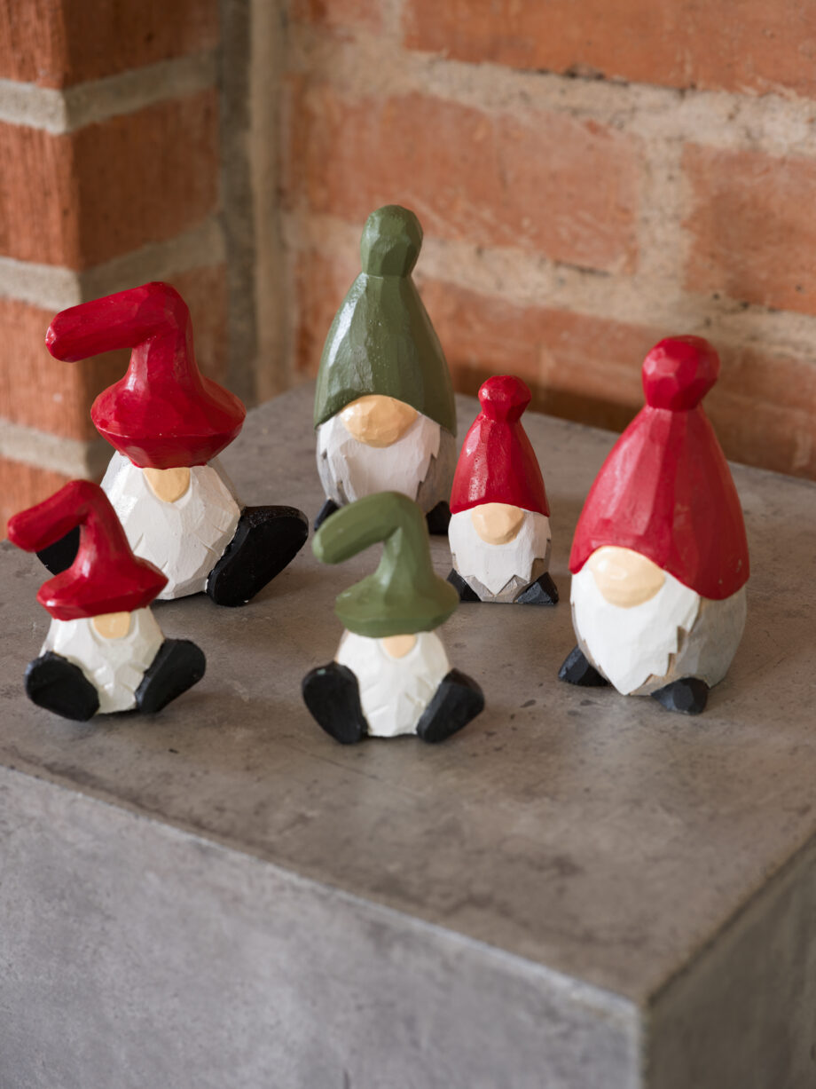 Tomte i trä