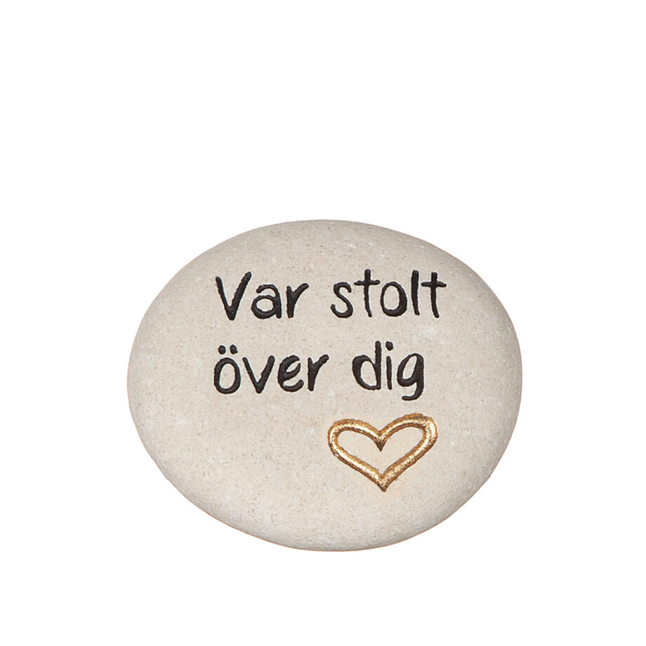 Sten med olika graverade texter