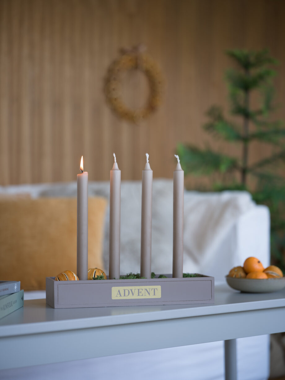 Adventsljusstake "Advent" i trä
