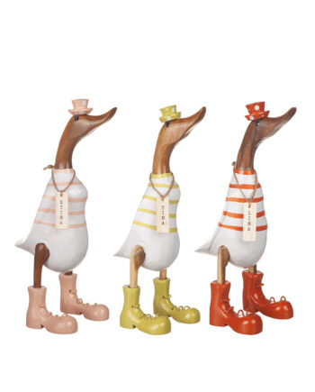 Anka Stina med vänner i bambu